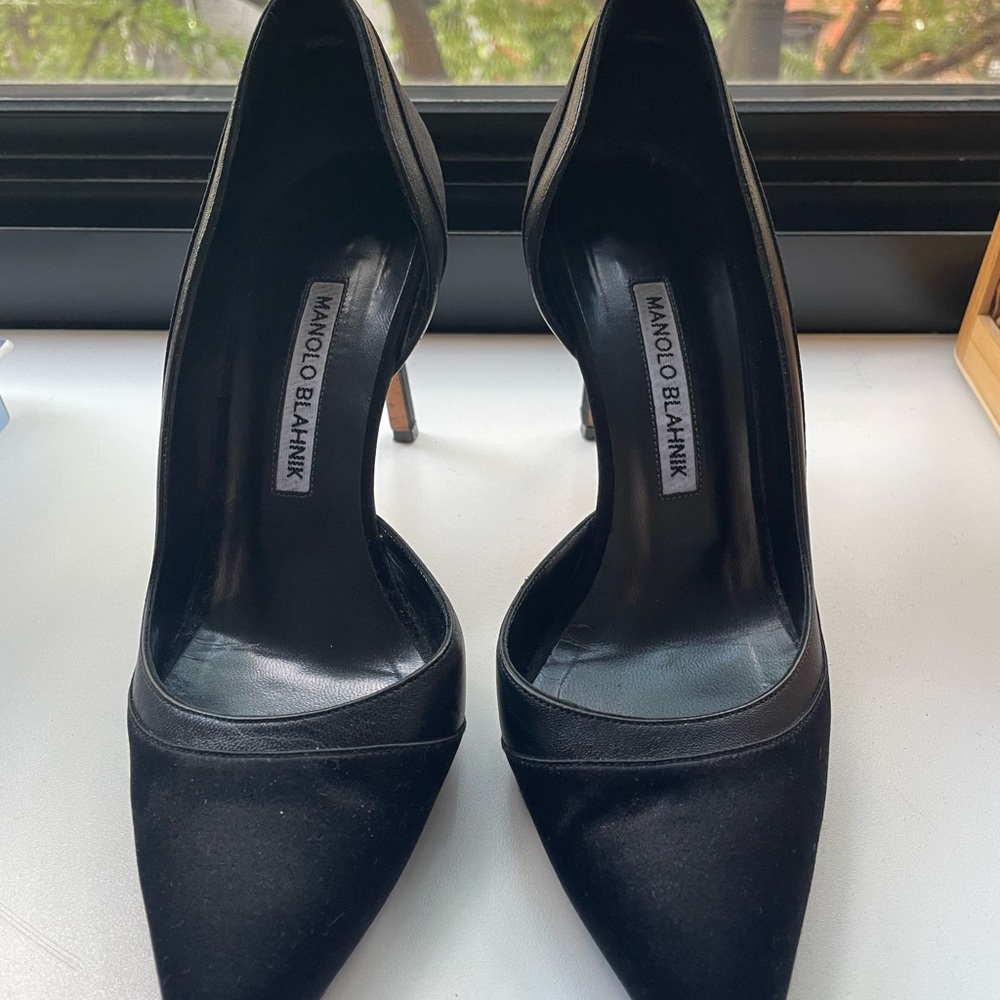 Manolo Blahnik Black Heels